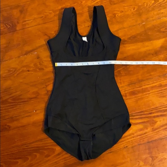 Body shaper shapewear bodysuit Maidenform black SALE! - Picture 2 of 8